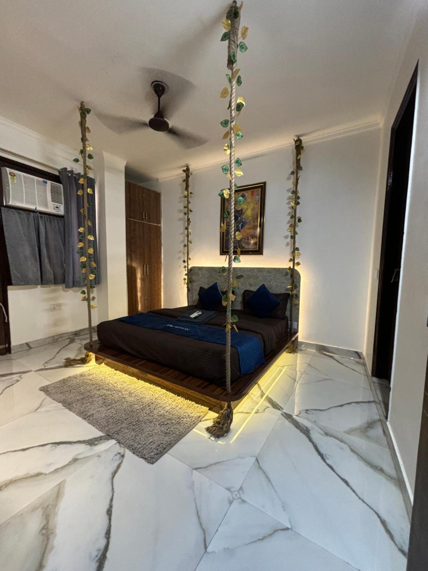 Thehrav 2bhk Mh Apartment