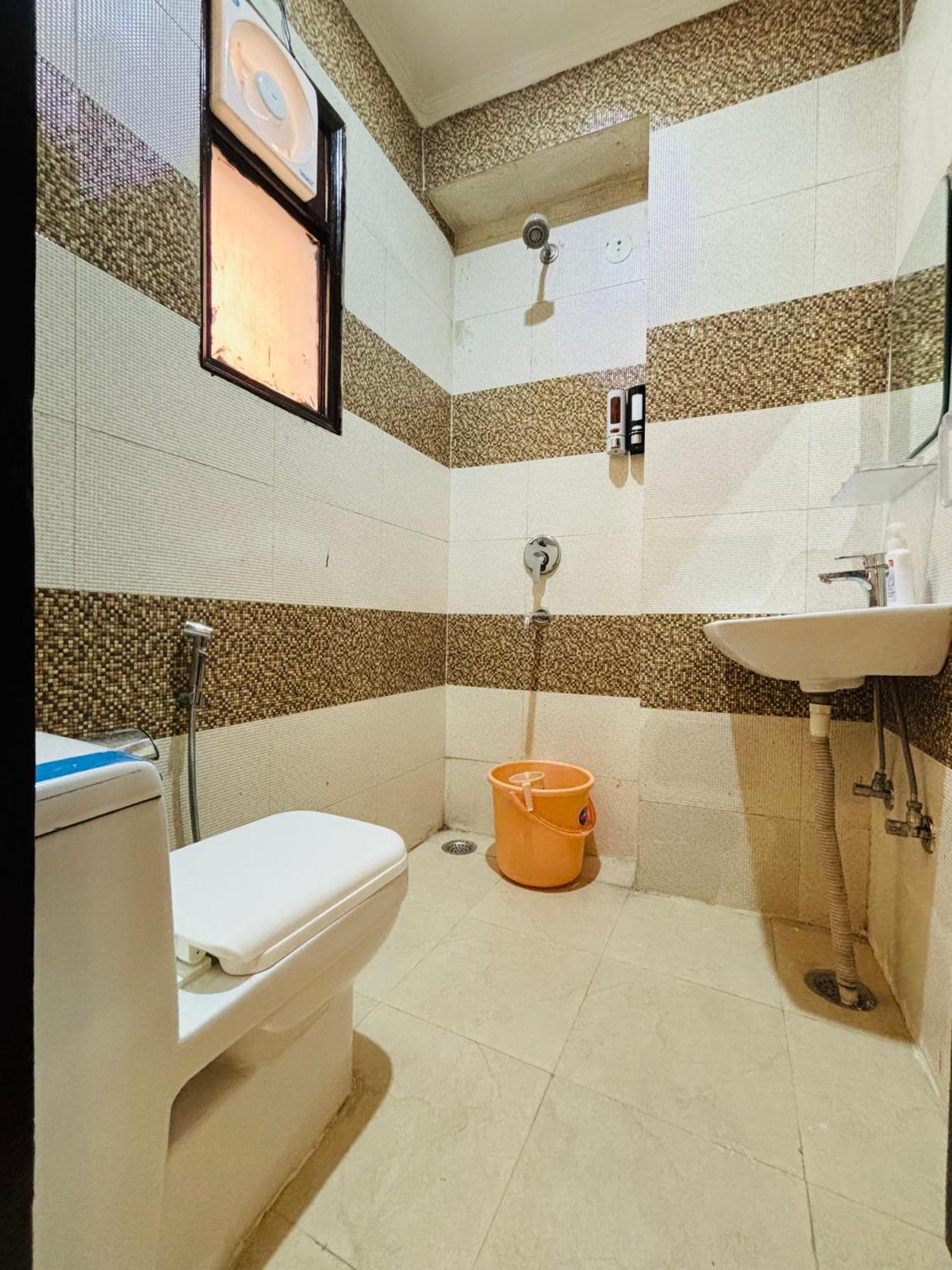 Thehrav 2bhk Mh