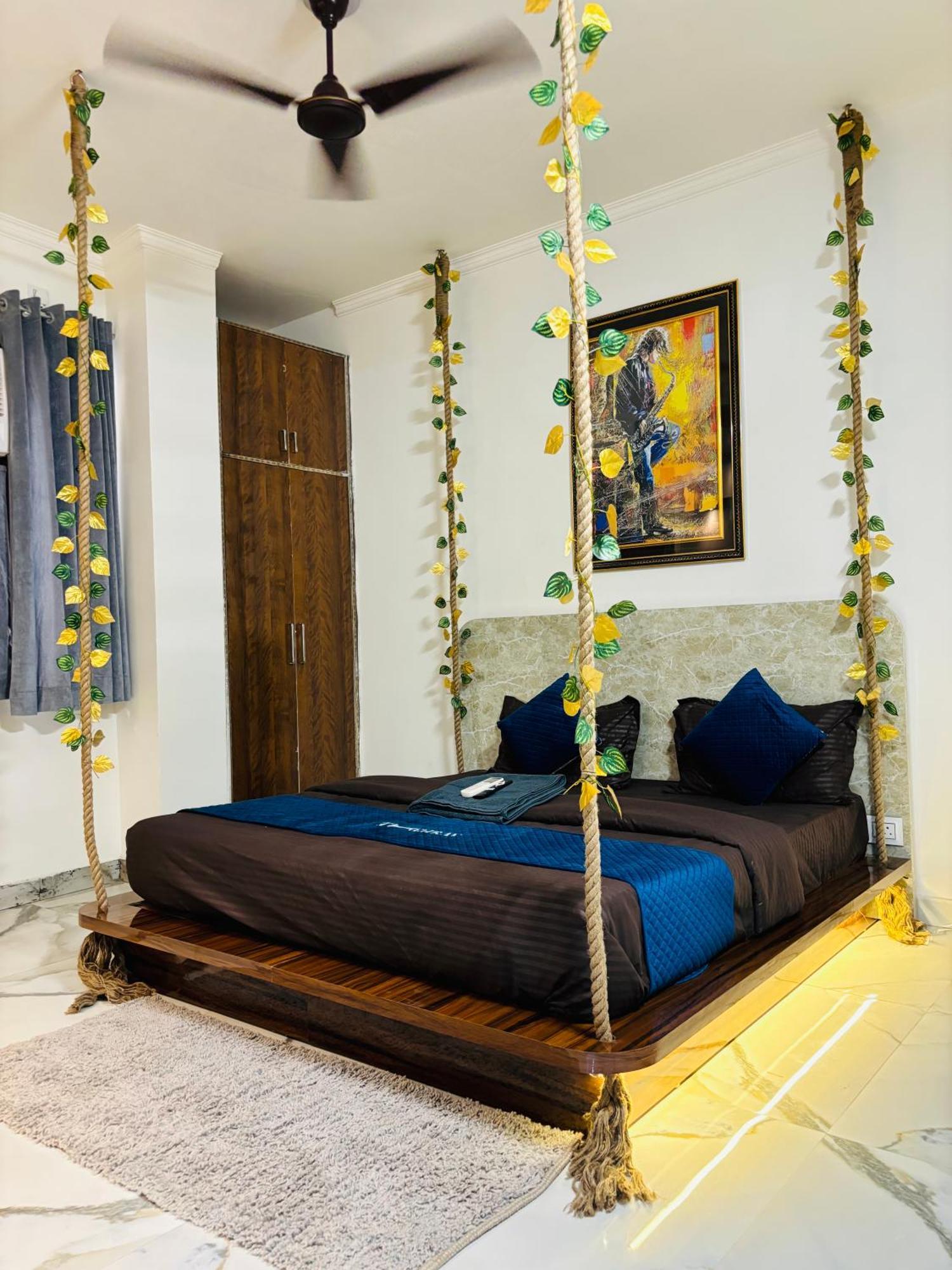Thehrav 2bhk Mh